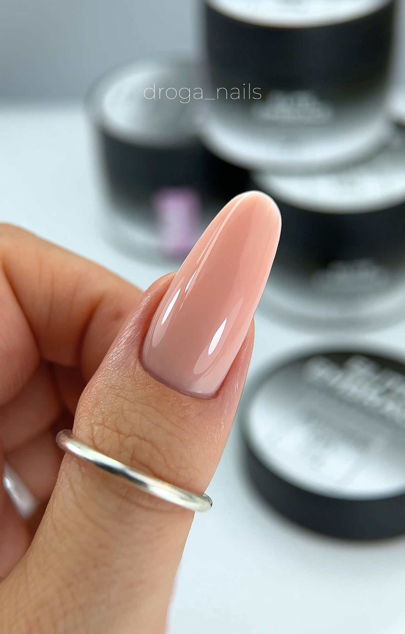 ELITE EMBRACE Professional Builder Gel 05 30г Гель для Моделювання нігтів A10537