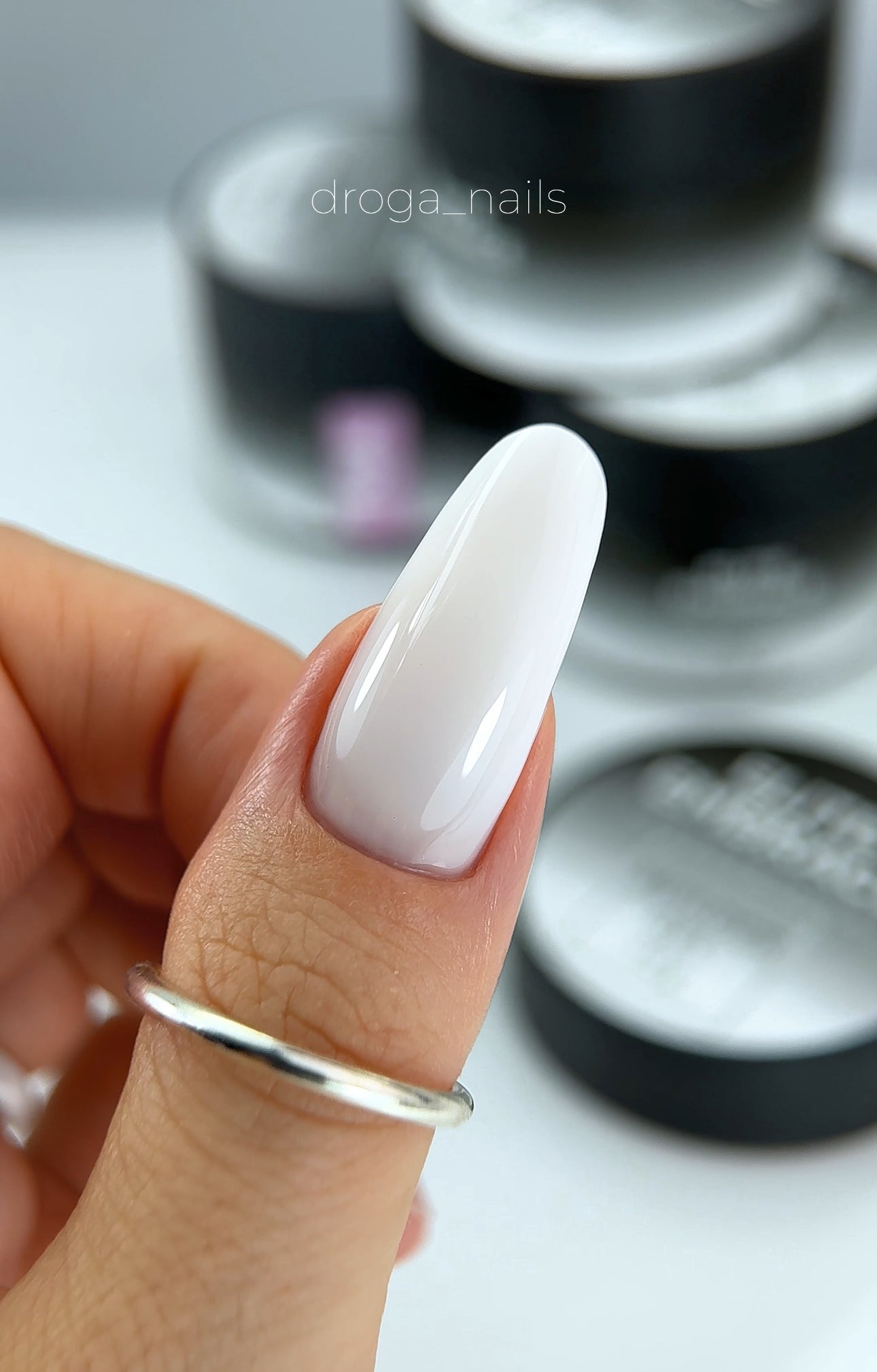 ELITE EMBRACE Professional Builder Gel 07 30г Гель для Моделювання нігтів A10538