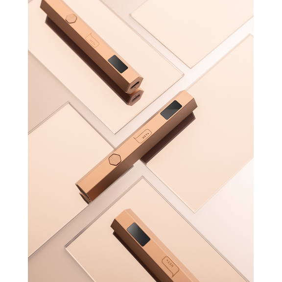 HEYLOVE. HAND LIGHT, ПОРТАТИВНИЙ ЛІХТАРИК, КОЛІР ROSE GOLD