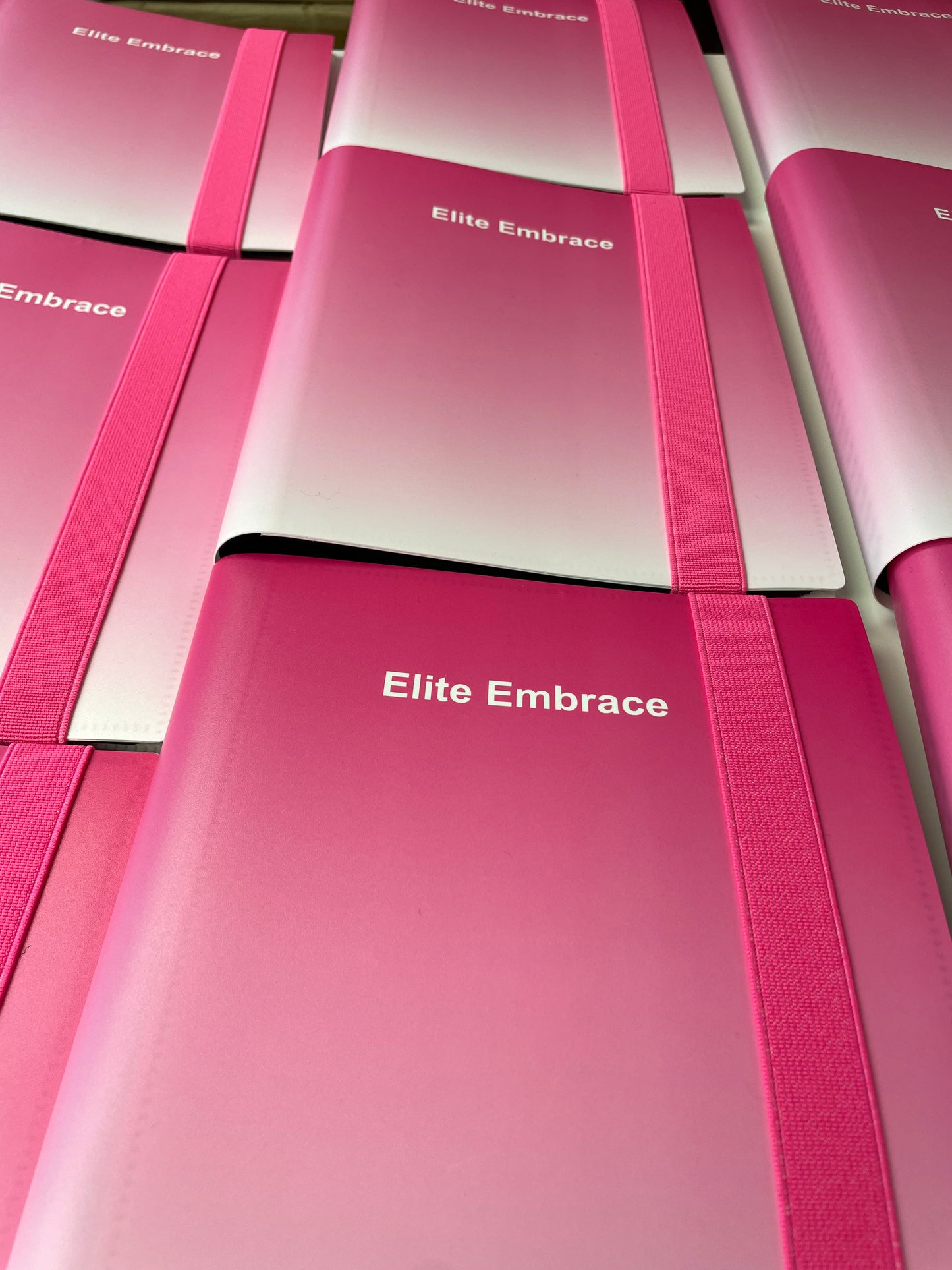ELITE EMBRACE Professional Slider Book 160 секцій Книга для Слайдерів