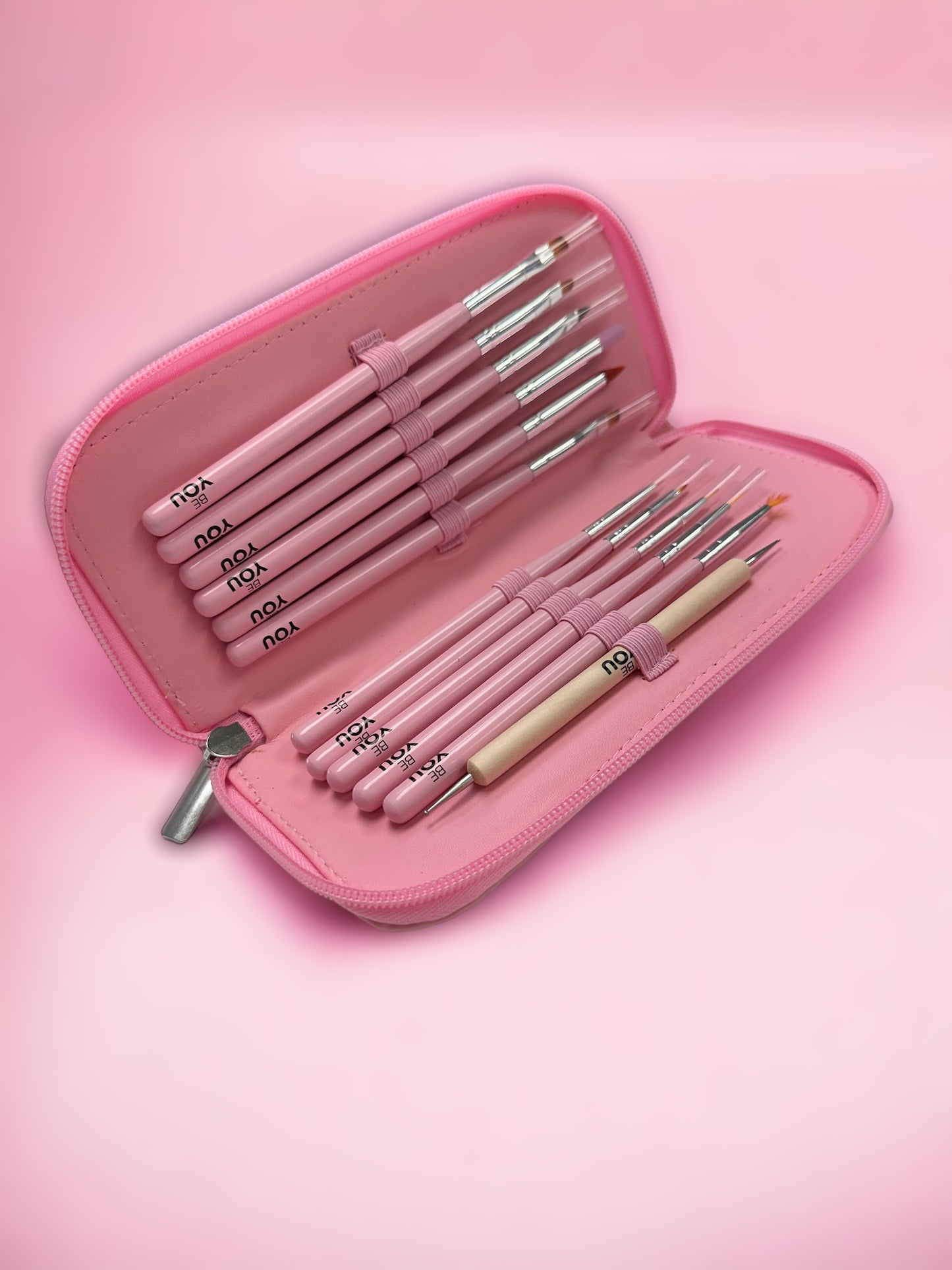 BEYOU Professional Brush Set. 12шт. Pink case Професійний набір пензлів в Рожевому корпусі
