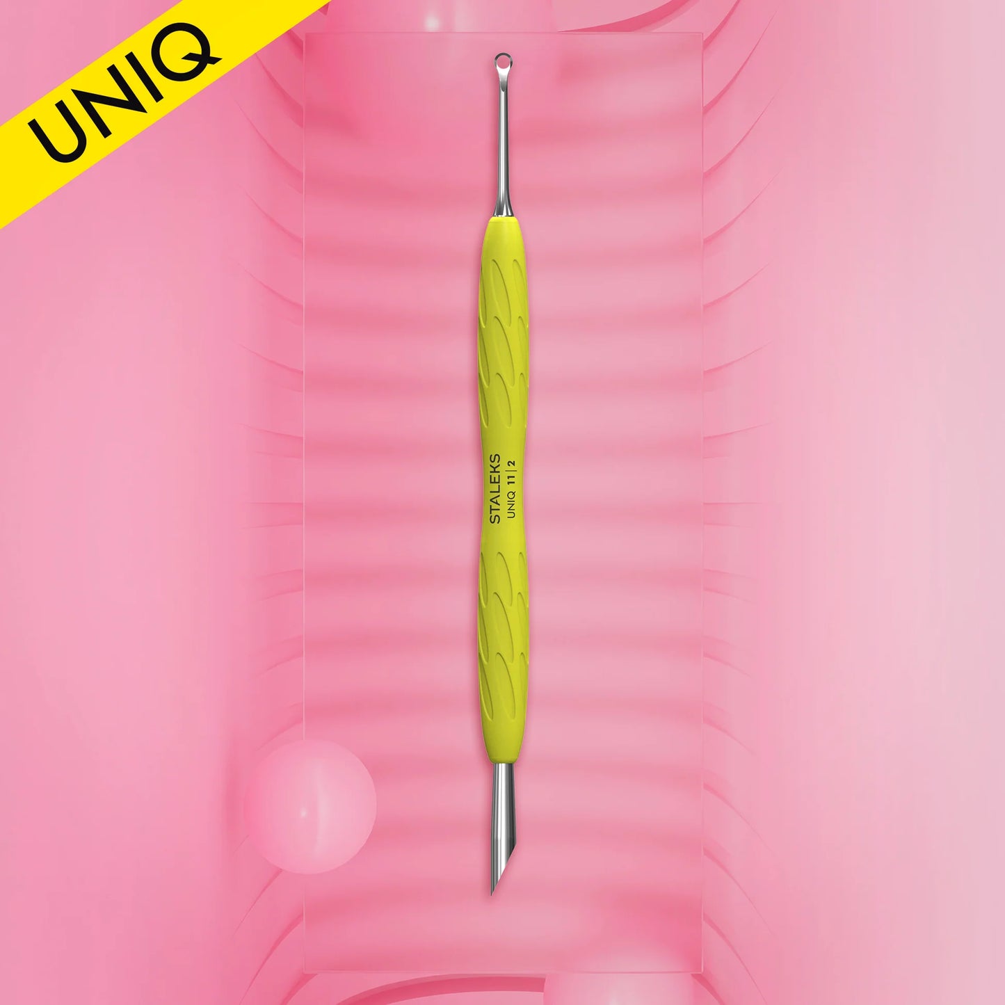 STALEKS PRO UNIQ 11 TYPE 2 Пушер кільце лопатка для манікюру із жовтою силіконовою ручкою PQ-11/2y
