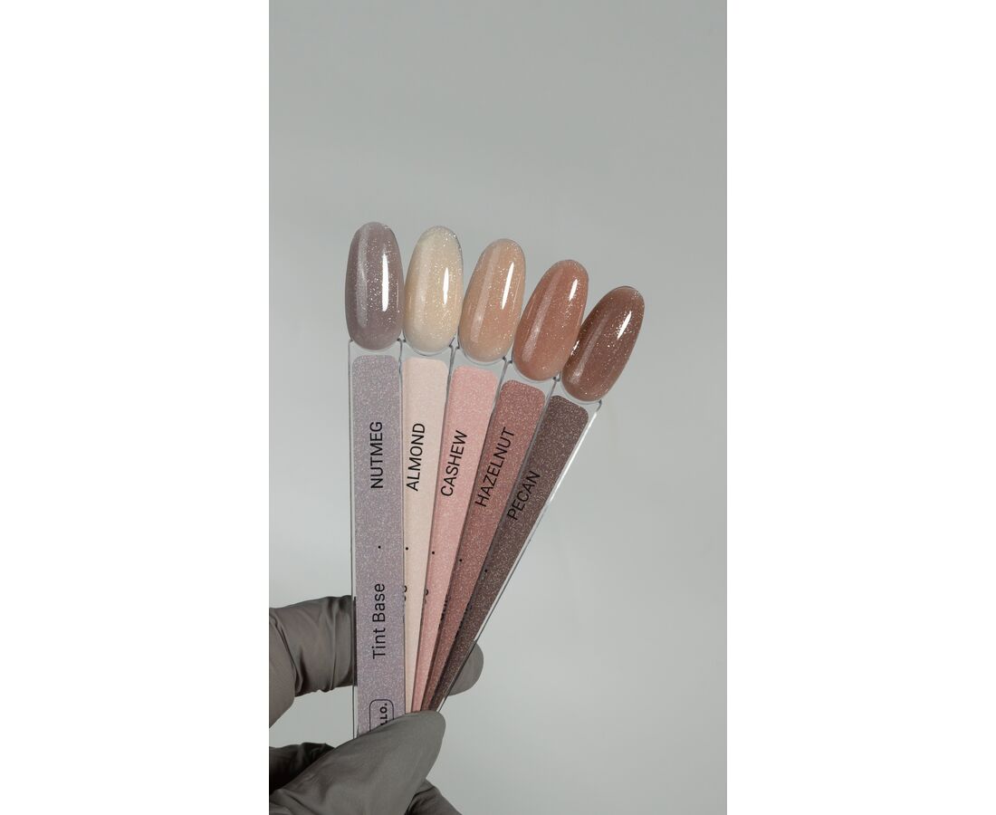 HEYLOVE TINT BASE 15мл ВІДТІНОЧНА БАЗА З ШИМЕРОМ КОЛЕКЦІЯ NUTS