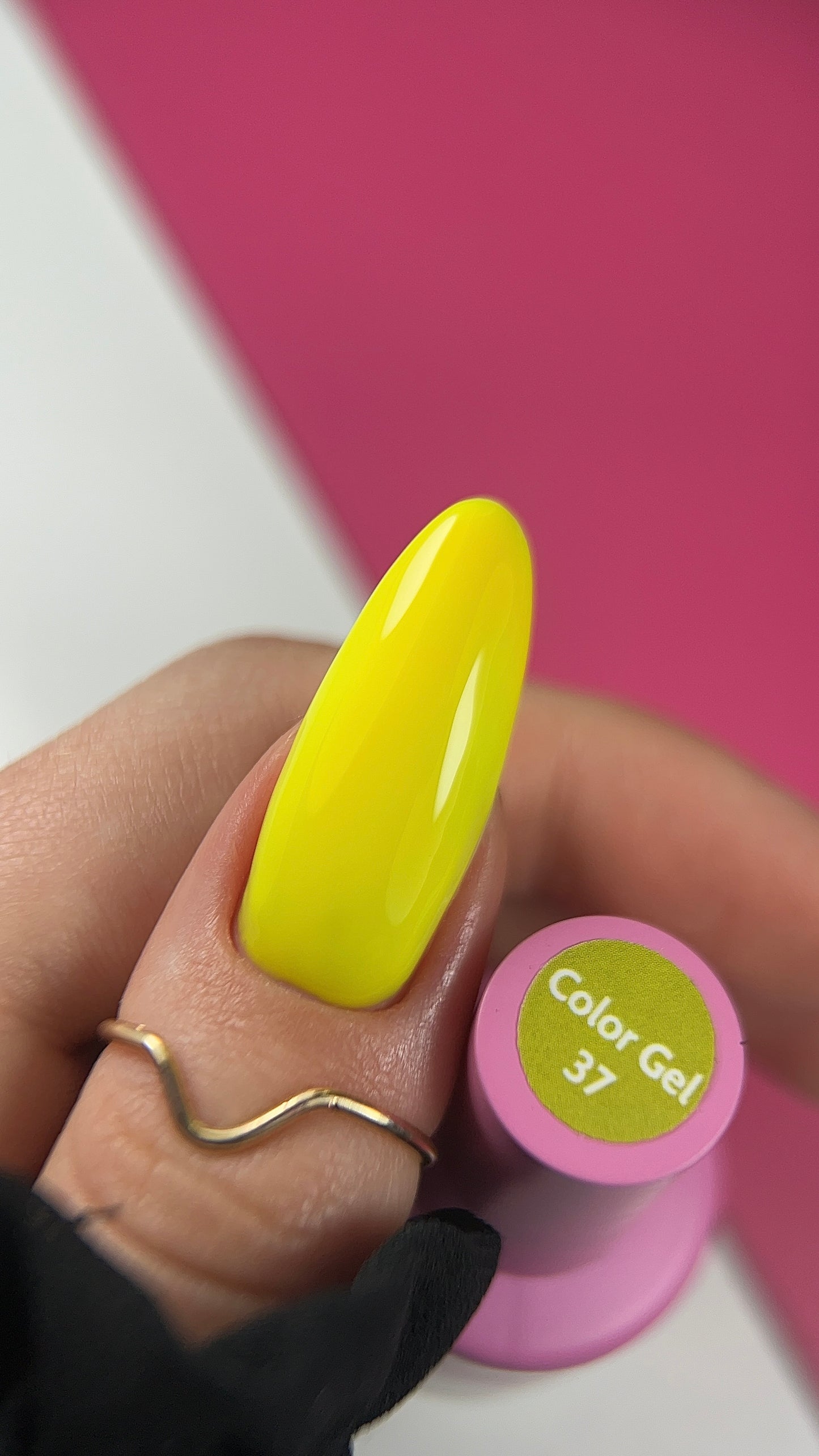 ELITE EMBRACE Professional Color Gel Polish 37 10мл Кольоровий гель-лак ECG3710