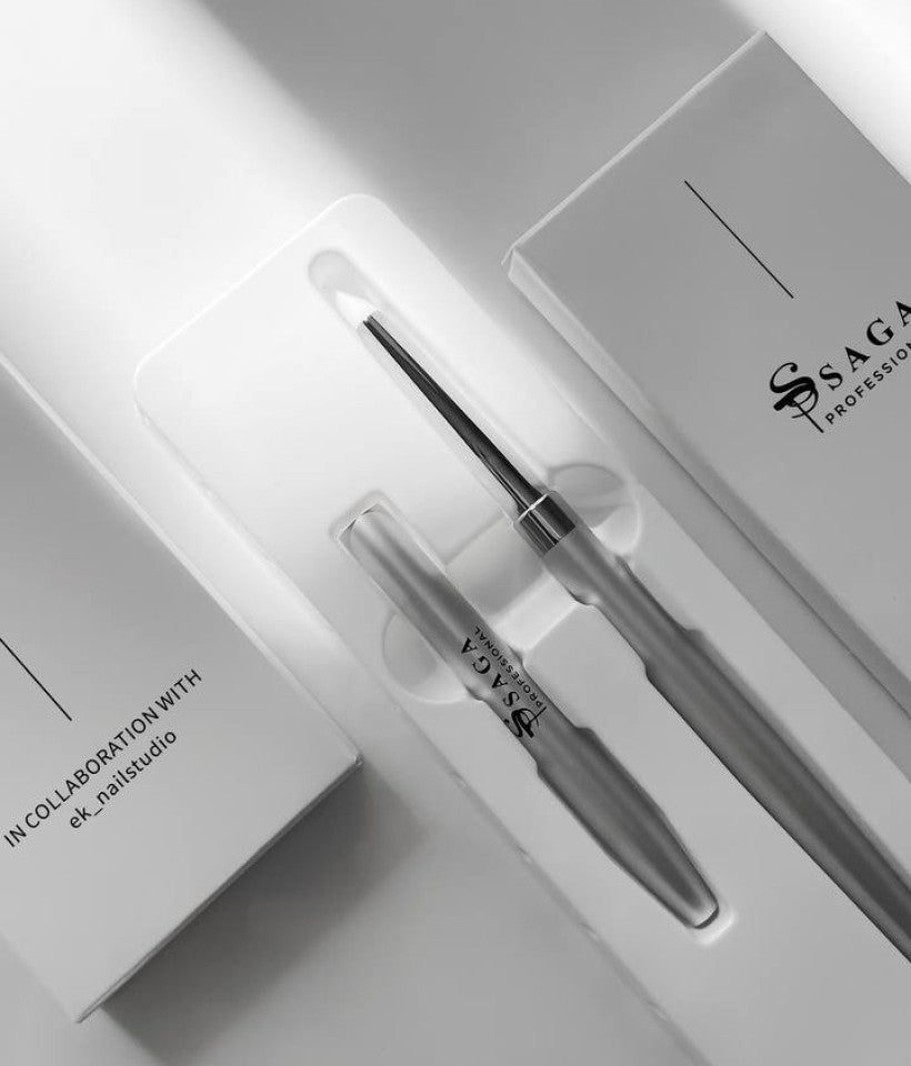 SAGA Professional пензлик силіконовий